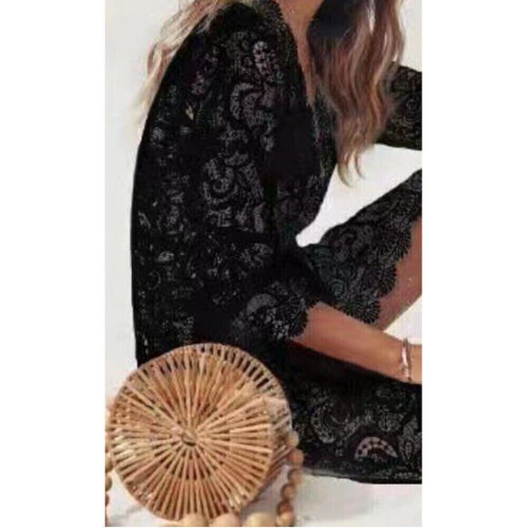 Abstract Pattern Lace Swimsuit Coverup Size X-Large - Picture 7 of 7